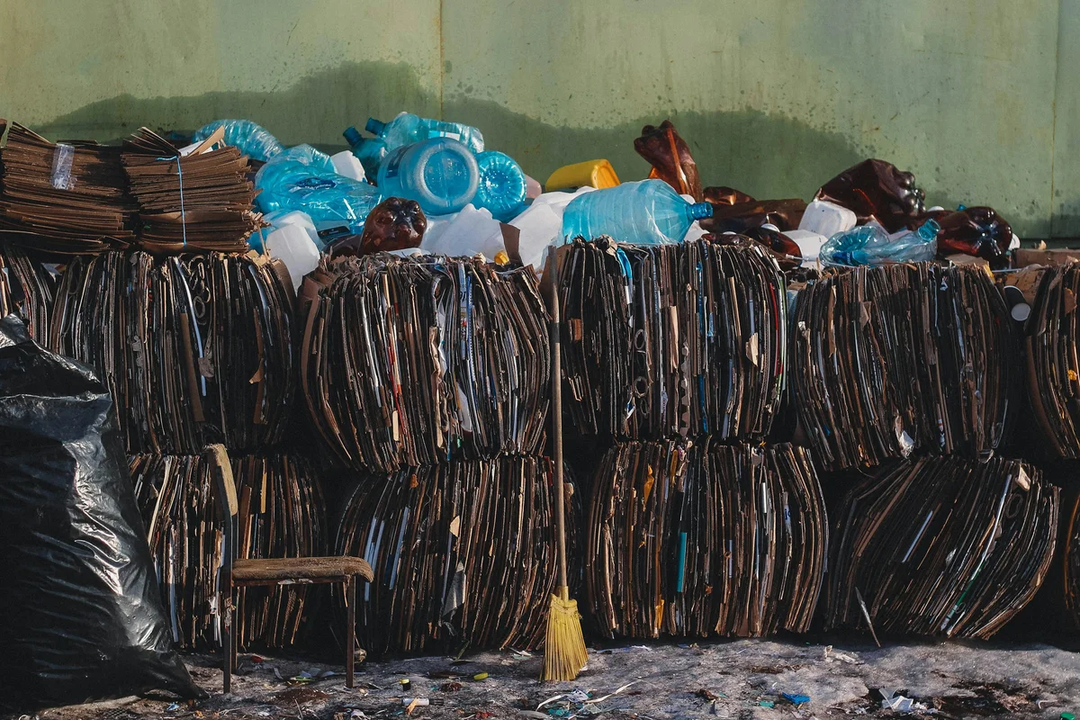 Thu mua giấy, nhựa, carton